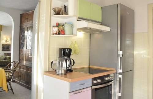 Mainz-Bingen Apartment | creative house for groups / seminars (8 persons +) 130m2, sun and Rhine view