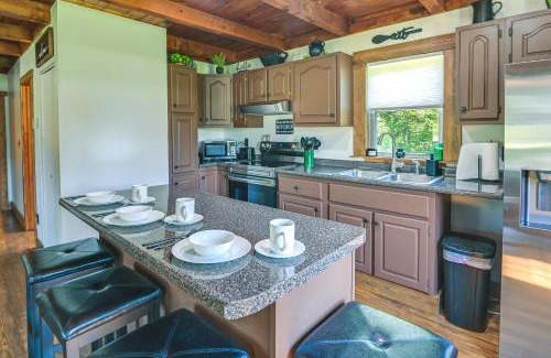 Campton House | Cozy Campton Cabin with Scenic Views and Fireplace