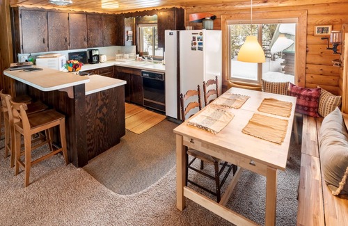 Ketchum Cabin | Creekside Cabin: Family-Friendly Escape in Sawtooth Mountains