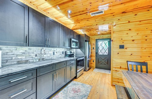 Christopher Creek Cabin | Relaxing Creekside Payson Cabin Retreat with Private Deck