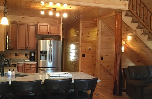 Burks Fork Cabin | Pet-Friendly Creekside Cabin in Scenic Willis, VA