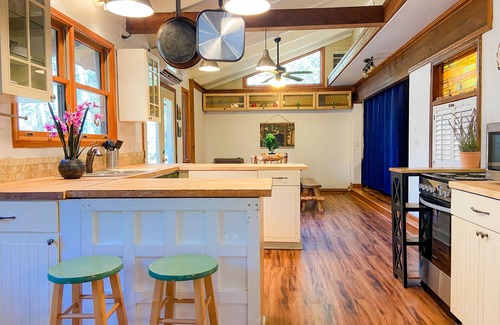 Ellijay House | Dog-Friendly Retreat with Firepit & 10/10 Guest Rating
