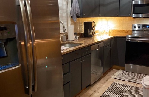 Shadow Mountain House | Relaxing Creekside Getaway in Evergreen with Spa & Hot Tub