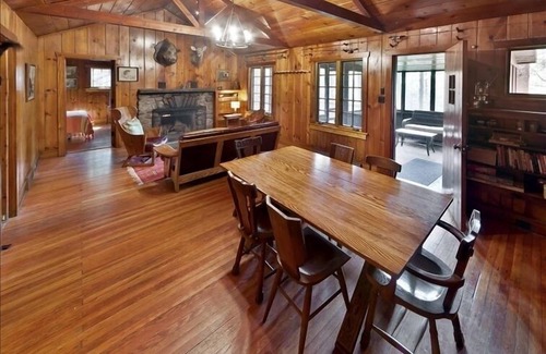 Milford Cabin | Relaxing Creekside Lodge with Pool & Spa on 575 Acres