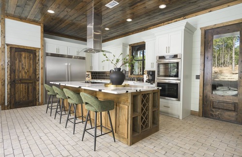 Pickens Cabin | Creekside Luxury: 7BR, Pool, Views & Pickle Ball
