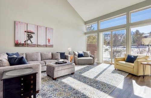 Redmond House | Top-Rated Creekside Village with Pool & Hot Tub Retreat