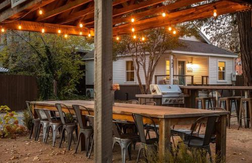 Grass Valley House | Creektown Cottages The Dogwood