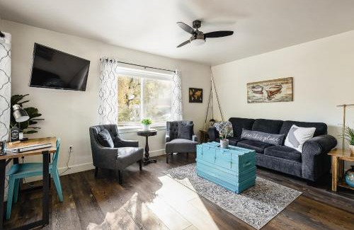 Grass Valley House | Perfectly Situated Creektown Cottages: The Alder Awaits