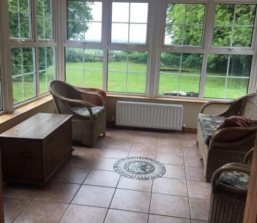 Castlederg House | Indulge in Comfort at Creevy Lodge - Guest Rated 10/10