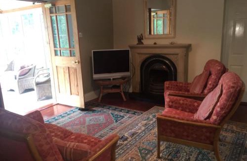Castlederg House | Indulge in Comfort at Creevy Lodge - Guest Rated 10/10