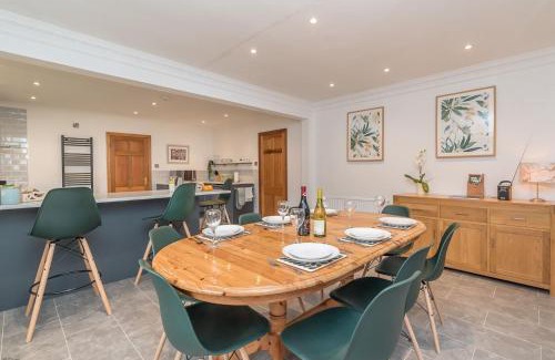 Snowdonia National Park House | Explore Creigia-Betws: Pet-Friendly 4-Star Retreat