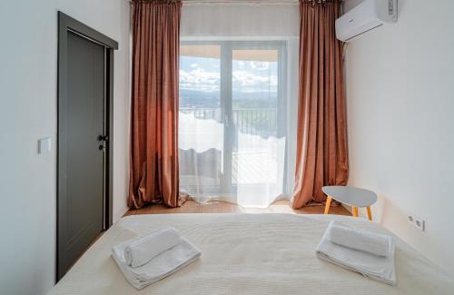 Cluj-Napoca Apartment | Family-Friendly Experience at Cremene Tower ApartHotel