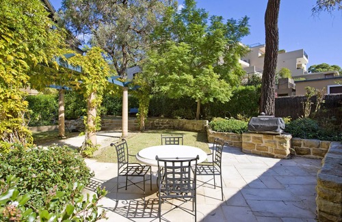 Cremorne Apartment | Cozy Stay at Cremorne - Family-Friendly with Breakfast Options