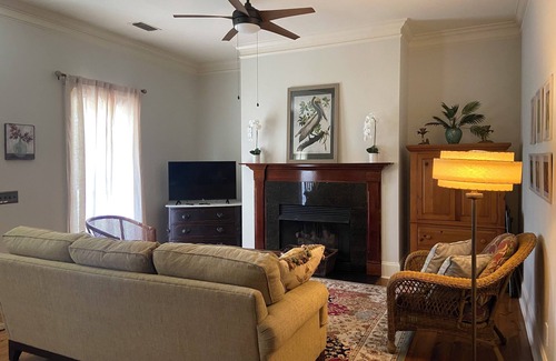 Fairhope House | Charming Creole Cottage with Ocean View & Hot Tub