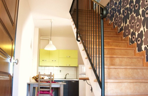 Francavilla d'Ete Apartment | Inviting Crepuscolo Flat with Pool in Marche Hills