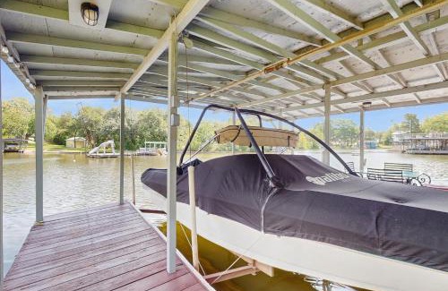 Kingsland House | Family-Friendly Crestwood Cove: Guest Rated 9/10