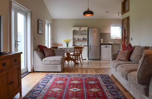 Caernarfon House | Discover Crib Y Nantlle: 5-Star, Family & Pet-Friendly Stay