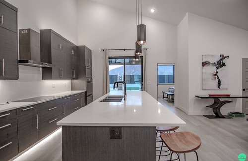 Moab South Valley House | Crimson Place - Moab Home with a Private Pool!