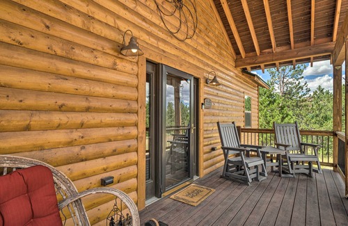 Cripple Creek Cottage | Scenic Cripple Creek Mountain Retreat with Hot Tub & Views