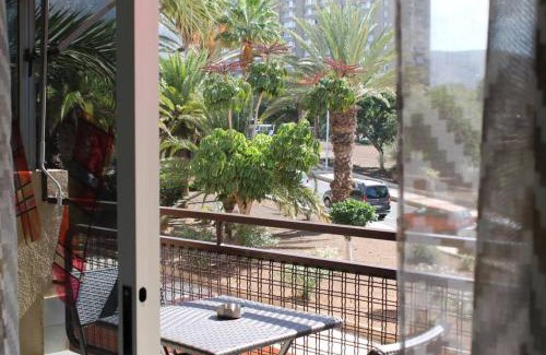 Los Cristianos Apartment | Eco-Friendly Beachfront Retreat at Cris Sol - Los Cristianos