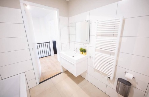 De Bilt Apartment | Discover a Family-Friendly 3 Bedroom Apartment Experience