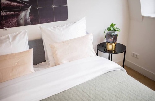 De Bilt Apartment | Discover a Family-Friendly 3 Bedroom Apartment Experience
