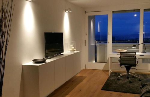Tuebingen Apartment | Dream View Studio 14 at Criston Apartments - Rated 9/10