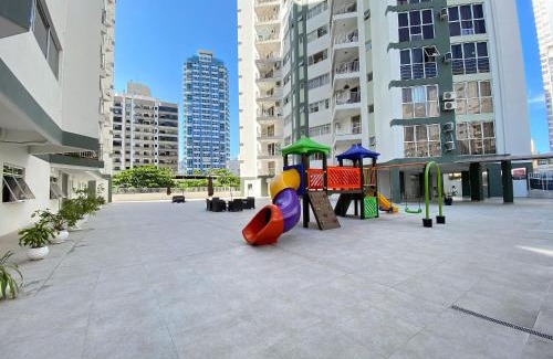 Centro Apartment | Comfortable CRM18: 3 Bedrooms, Smart TV & Garage Access