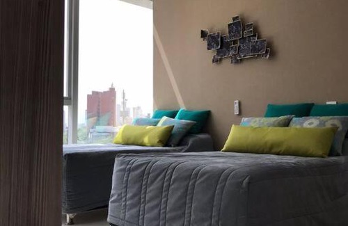 Riomar Apartment | Discover CRO Suite at Crowne Plaza Barranquilla