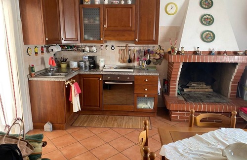 Pescara House | Cozy Croco House in Pescara: Family-Friendly with Breakfast