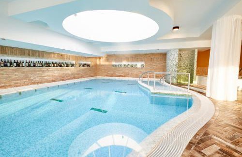 Villany Hotel | Indulge at Crocus Gere Bor Hotel Resort & Wine Spa