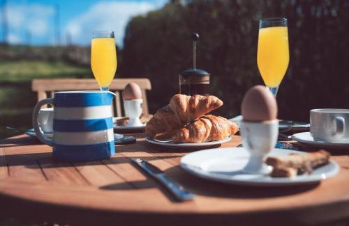 Eyemouth House | Pet-Friendly Crofters Cottage at Press Mains Farm