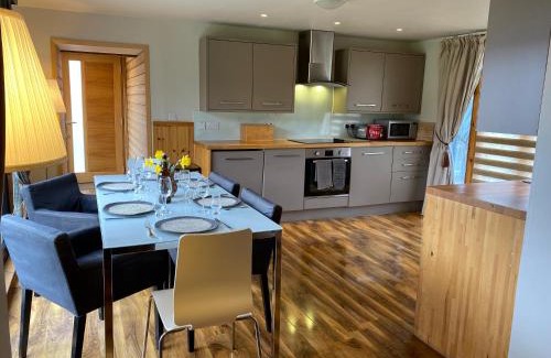 Ballater House | Discover Comfort at Crofts Mill - 4-Star Pet-Friendly Retreat
