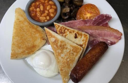 Portstewart Hotel | Top-Rated Cromore Halt: Family-Friendly & Accessible Stay
