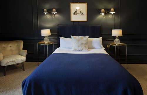 Stevenage Hotel | Comfortable Cromwell Hotel in Stevenage with Great Amenities