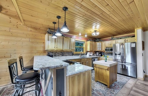 Nemo House | Cozy Crooked Creek Lodge: Pet-Friendly Retreat Awaits