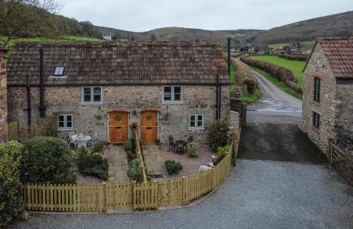 Axbridge House | Pet-Friendly Retreat at Crooks - Guest Rated 9.8/10