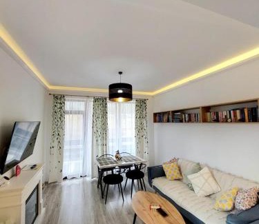 Busteni Apartment | Discover Cross Caraiman View 2 - Pet & Child Friendly Stay