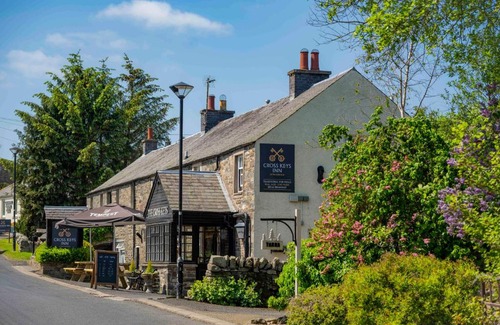 Selkirk Hotel | Pet Friendly Retreat at Cross Keys Inn Ettrickbridge