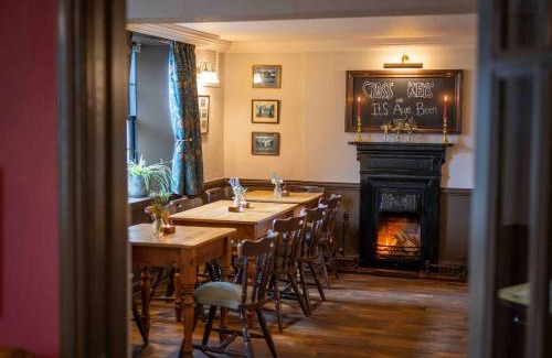 Selkirk Hotel | Pet Friendly Retreat at Cross Keys Inn Ettrickbridge