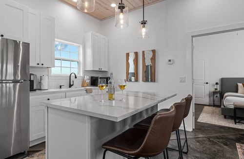 Fredericksburg Cottage | Unforgettable Cross Mountain Cottage #5 with Ocean View