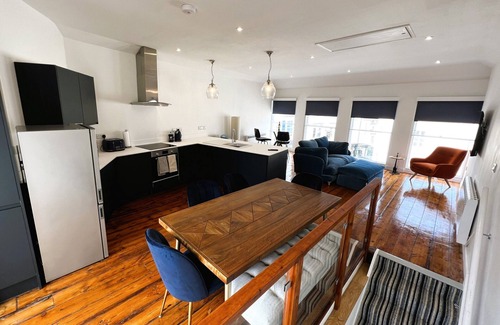 Ryde Apartment | Top-Rated Cross Street Apartment on the Isle of Wight