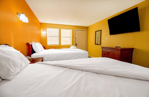 Seiling Hotel | Budget-Friendly Stay at Crossroads Motel in Seiling, OK