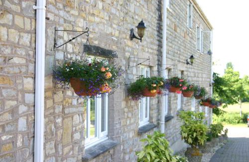 East Horrington Hotel | Oceanfront Escape at Crossways: Pet-Friendly & Family Ready