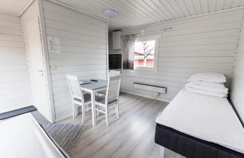 Inari Cabin | Family-Friendly Retreat at Crow Creek Cabins