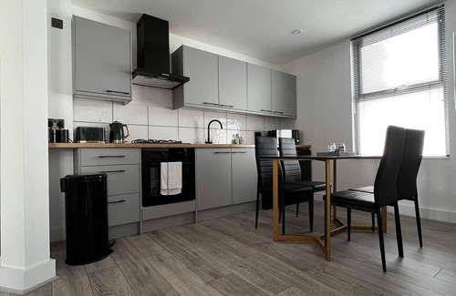 St. Blazey Apartment | Guest Rated: Crow Nest Apartment 2 - Pet & Child Friendly
