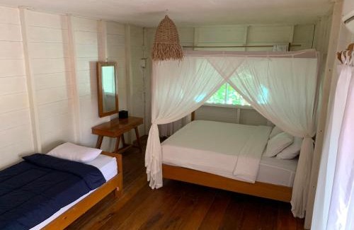Sipura Island Other | Ocean View Retreat at Crow's Nest - Rated 9/10 by Guests