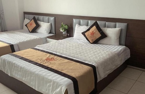 Thai Nguyen Hotel | Unwind at Crown Hotel Thái Nguyên - Rated 9/10 & Family-Friendly