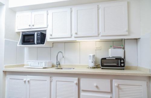 Crown Point Hotel | Experience Oceanfront Bliss at Crown Point Beach Hotel