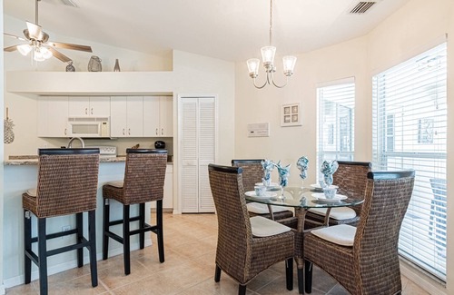 Crown Pointe House | Relax at Crown Pointe: Lake View Home with Heated Pool